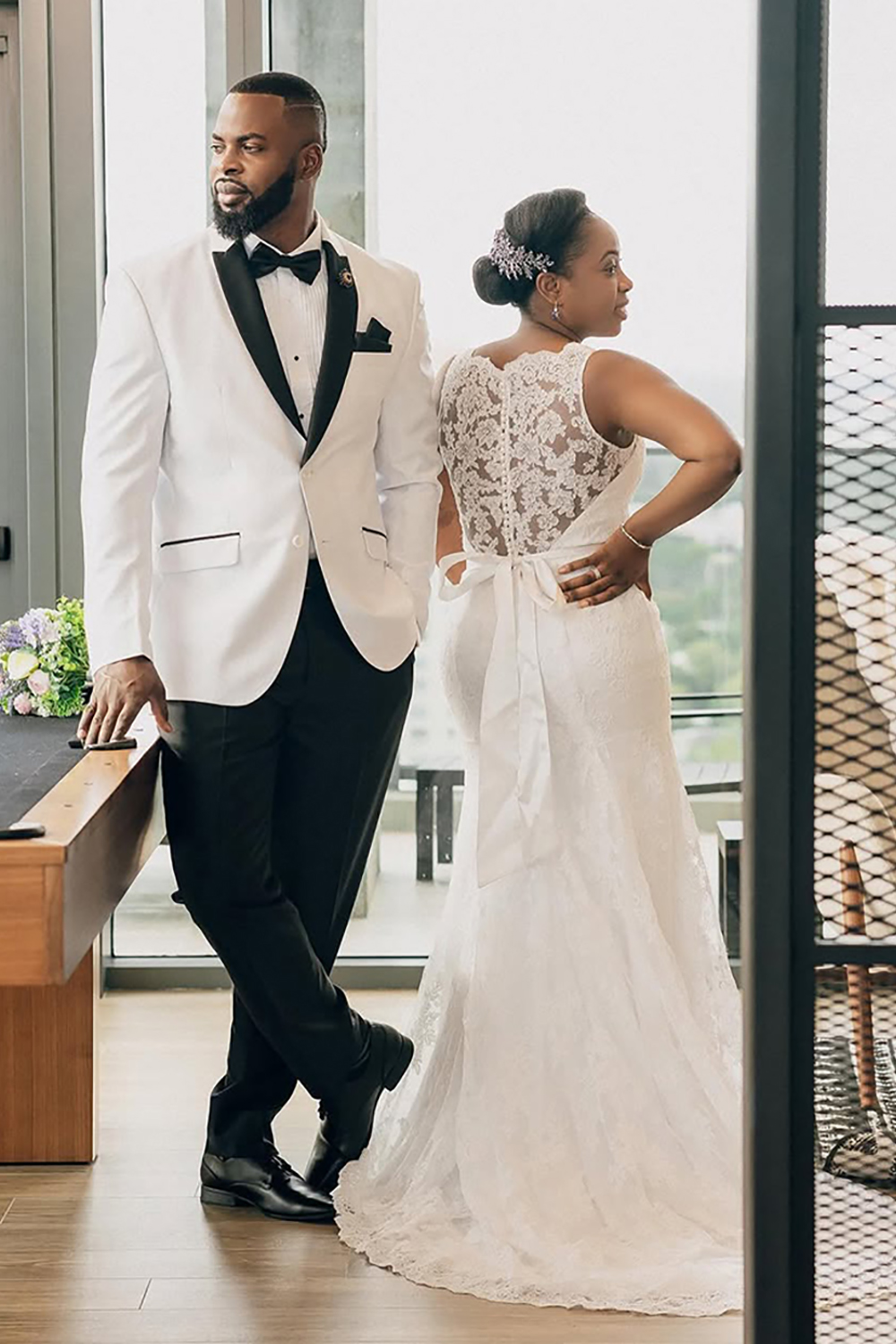 White Peak Lapel 2 Piece Prom Homecoming Men's Suits