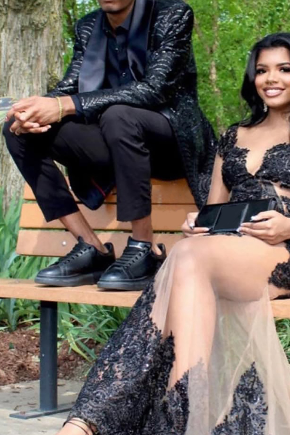 Sparkly Black Sequin Shawl Lapel 2 Piece Prom Homecoming Men's Suits