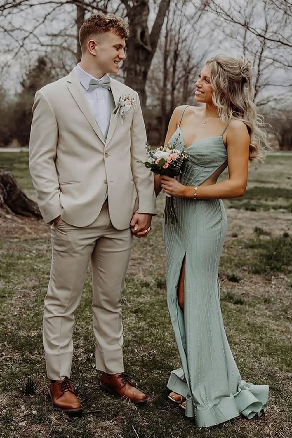 Light Khaki 2 Piece Notched Lapel Prom Homecoming Men's Suits