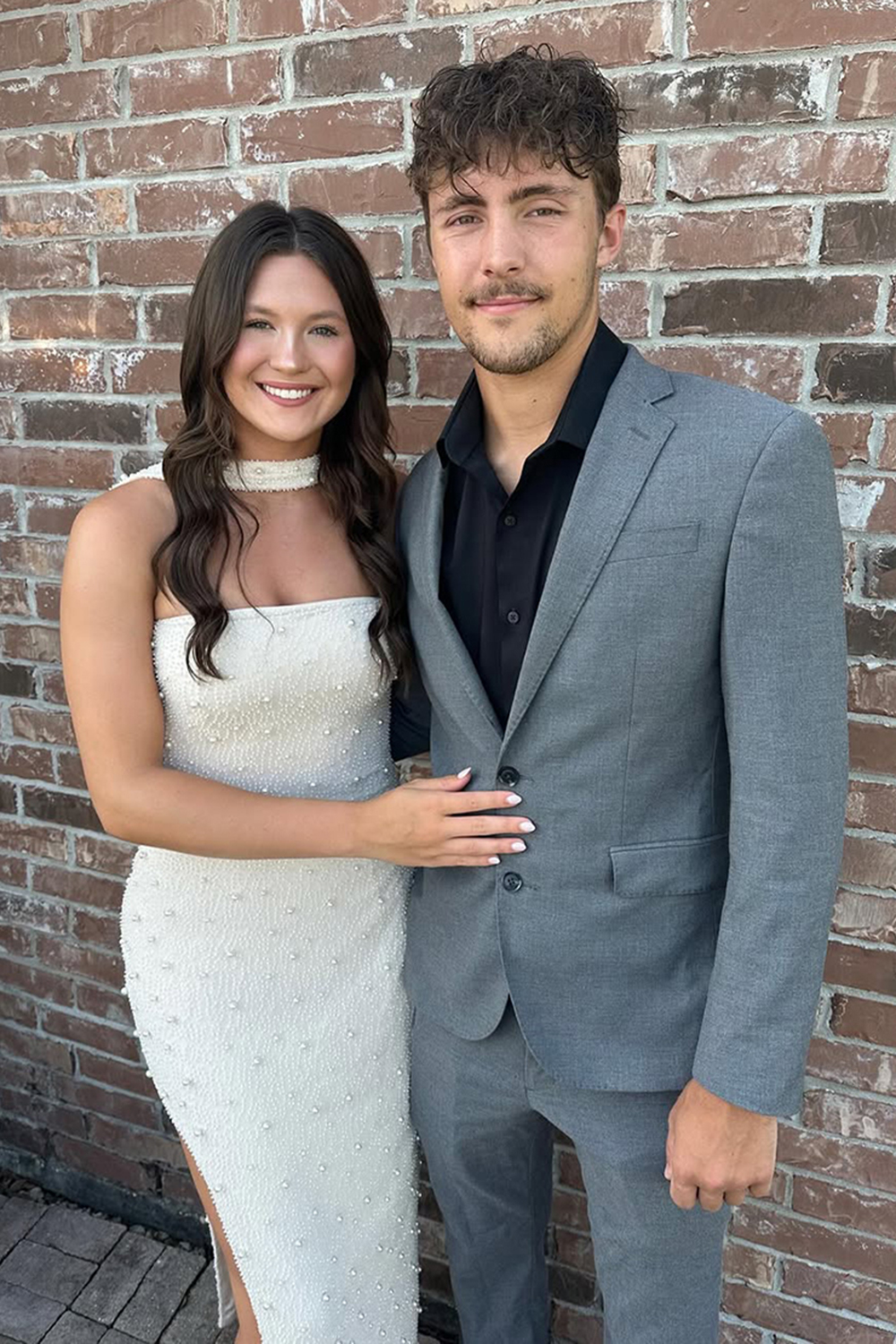 Grey Slim Fit Notched Lapel 2 Piece Men's Prom Homecoming Suits