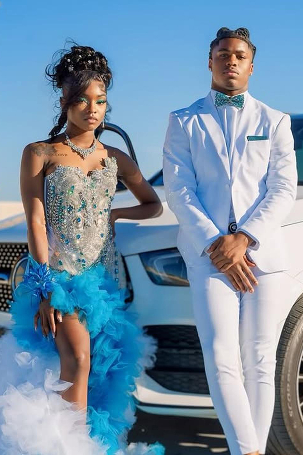 White Notched Lapel Slim Fit 2 Piece Men's Prom Homecoming Suits