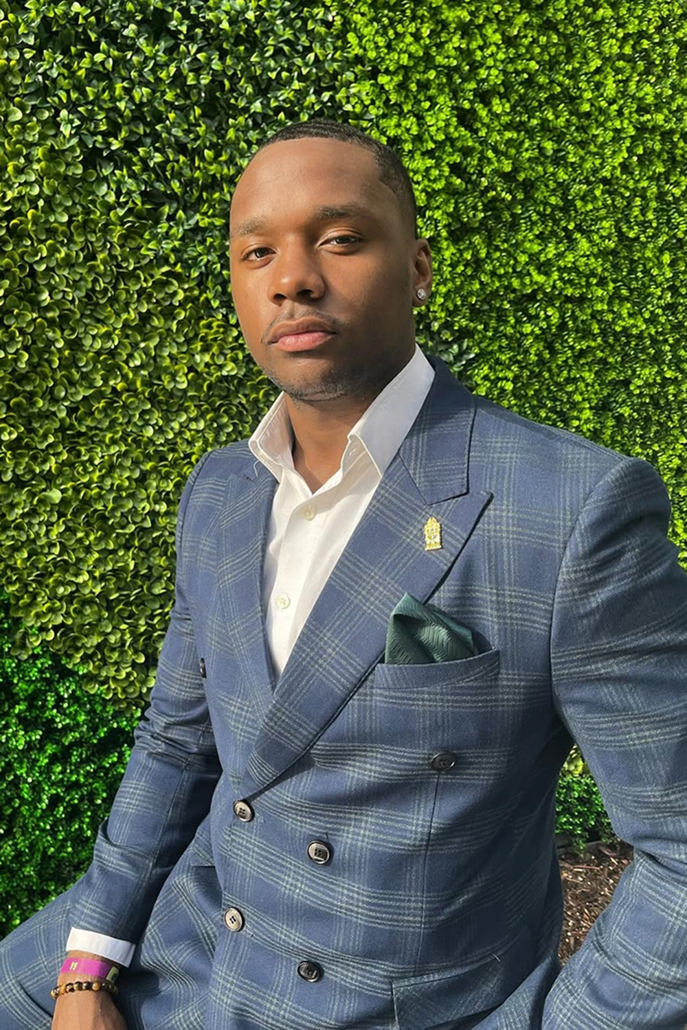 Navy Grid Peak Lapel Slim Fit 2 Piece Men's Prom Homecoming Suits