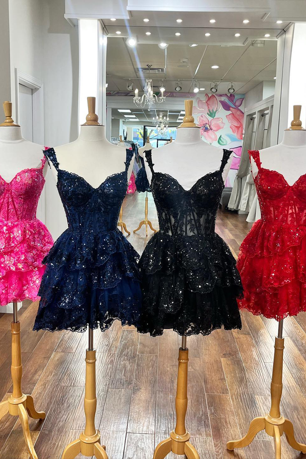 Sparkly Grey A-Line Tiered Lace Short Homecoming Dress