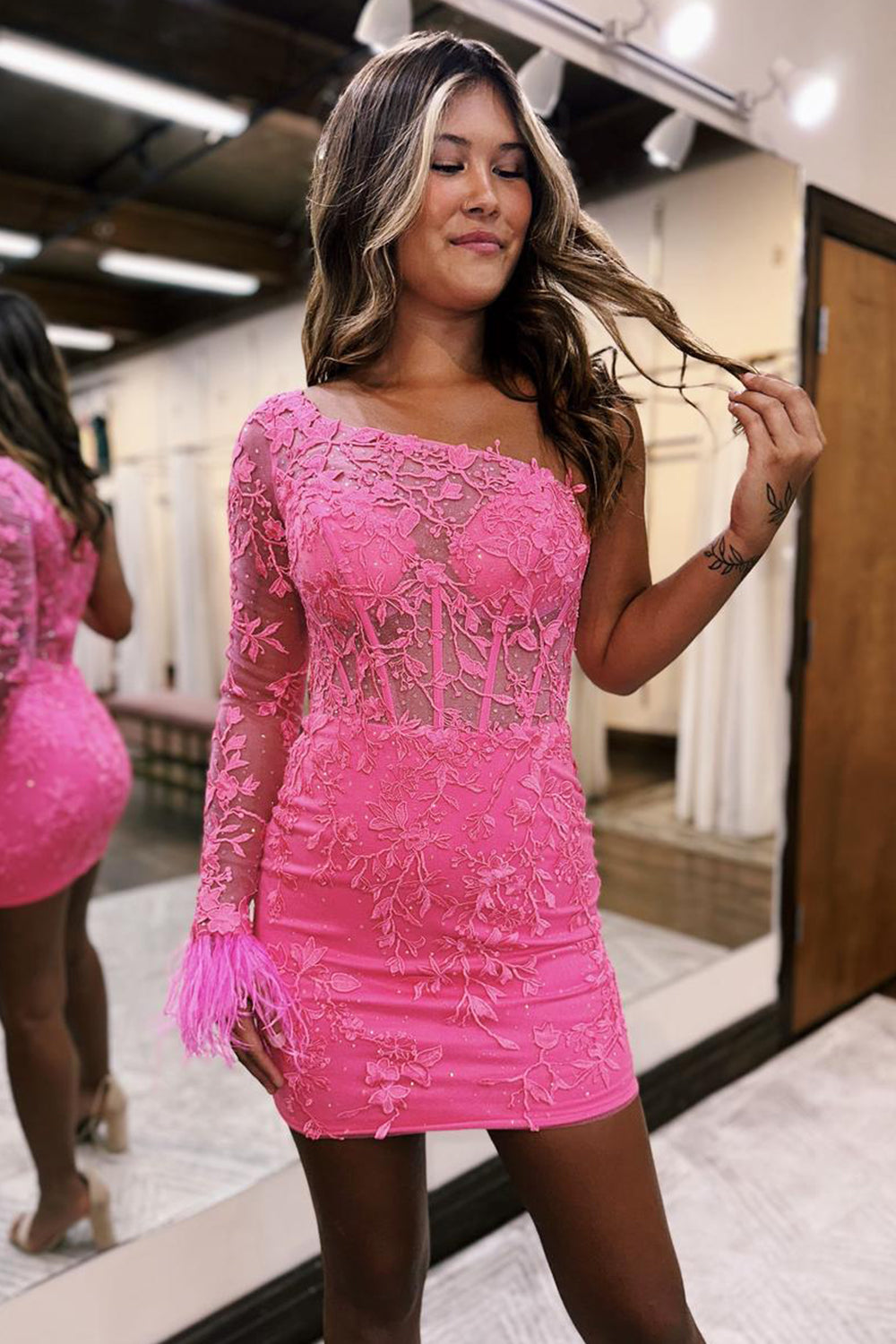 Spakly Pink One Shoulder Corset Tight Short Lace Homecoming Dress with Feathers