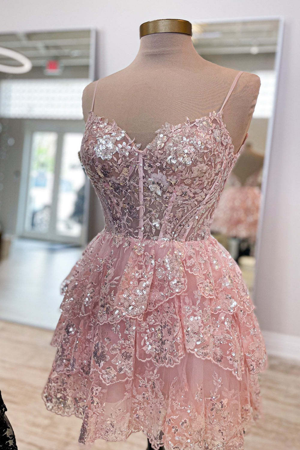 Sparkly Pink Corset Top Spaghetti Straps A-Line Lace Short Homecoming Dress