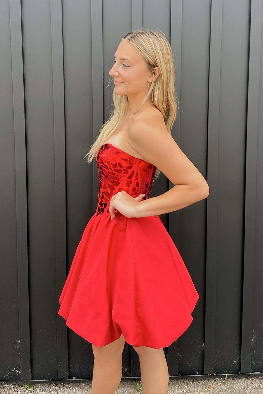 Sparkly Red A-Line Mirror Short Homecoming Dress