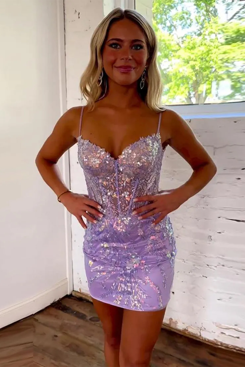 Sparkly Lilac Corset Sequins Tight Short Homecoming Dress with Appliques