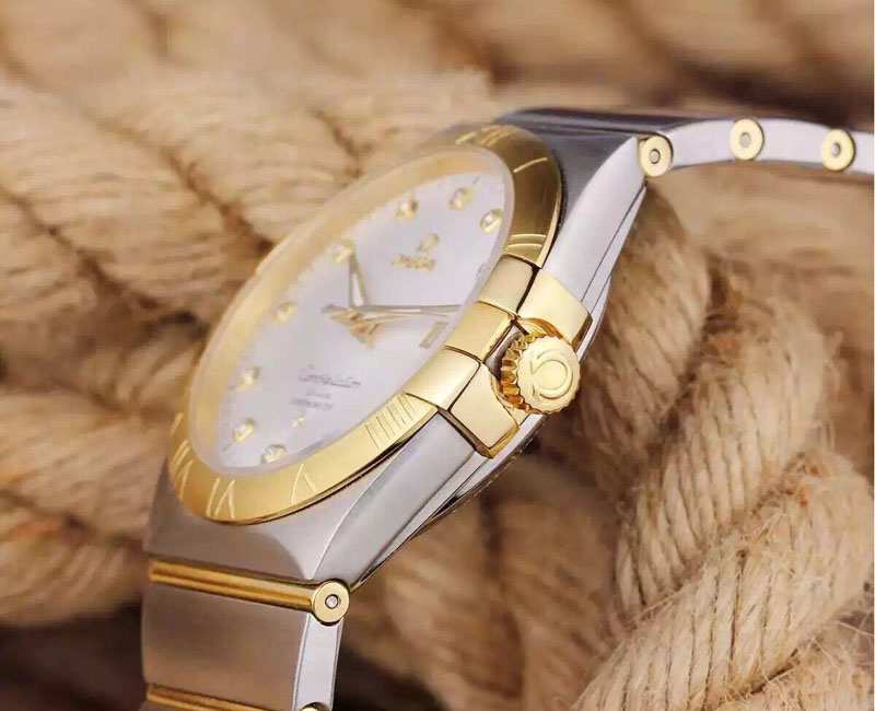 Constellation 38 mm, steel ‑ yellow gold on steel ‑ yellow gold