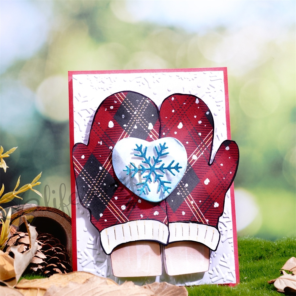 Lifescraft A Heart in the Snowman Hand Metal Cutting Dies