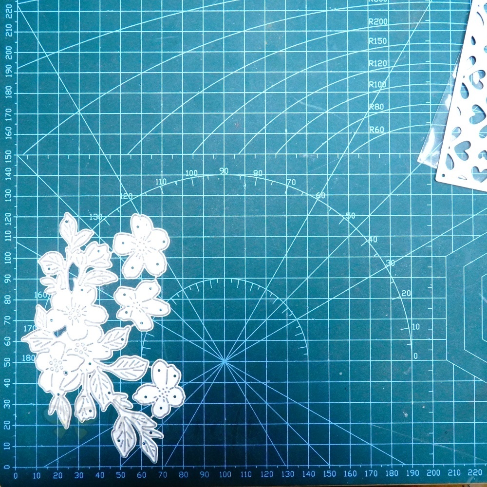 Lifescraft Flowers Bloom Metal Cutting Dies