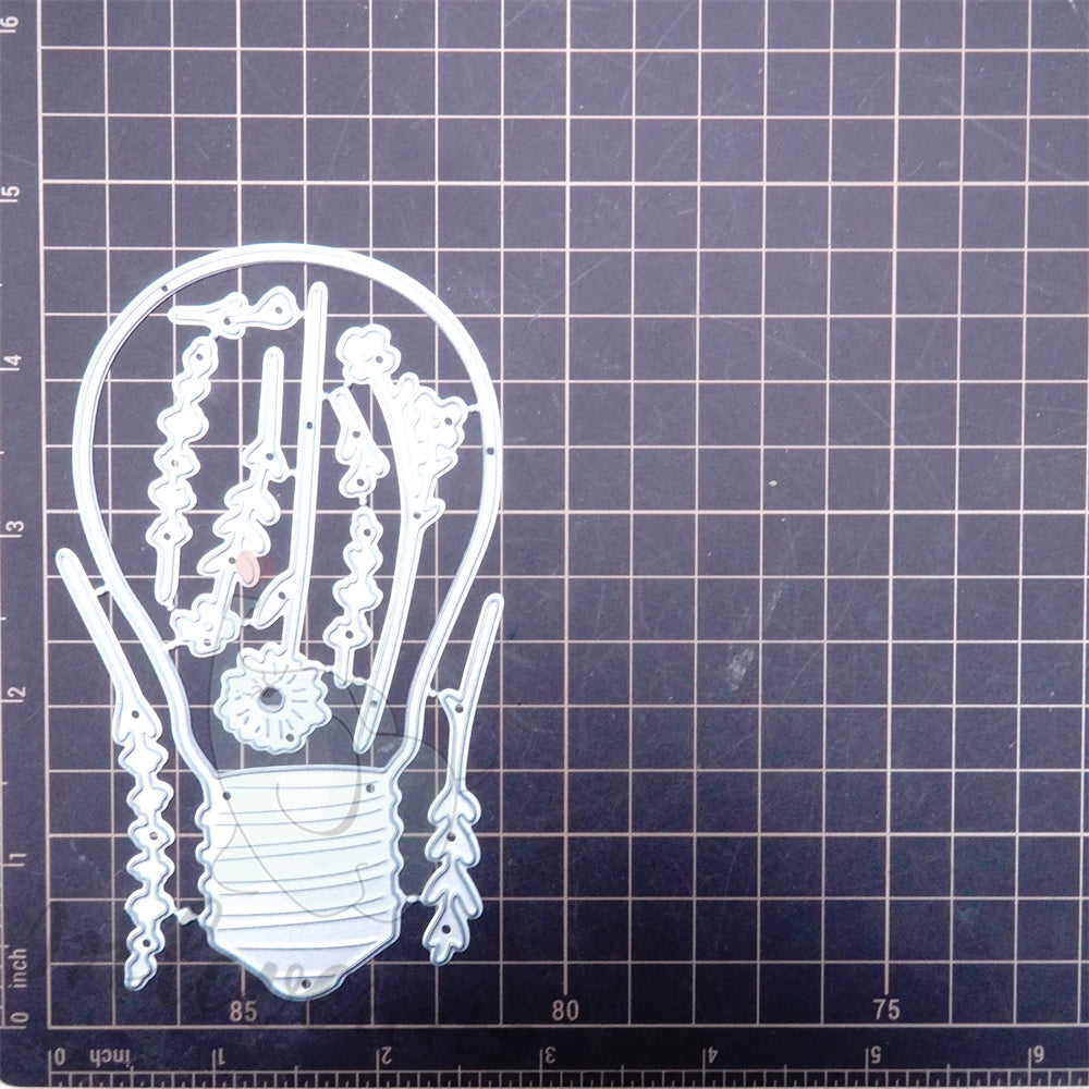 Lifescraft Flowers in Bulb Cutting Dies