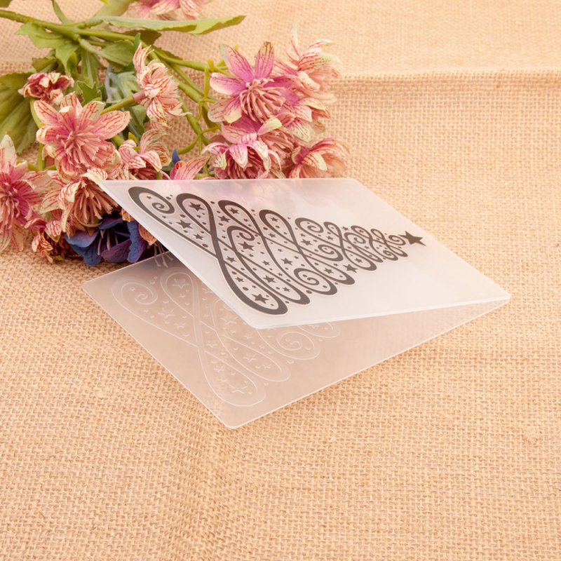 Lifescraft Wavy Line Christmas Tree Emboss Folder