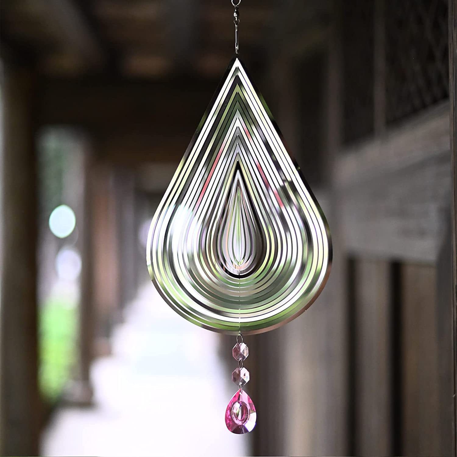 Heart shaped 3D rotating wind chime