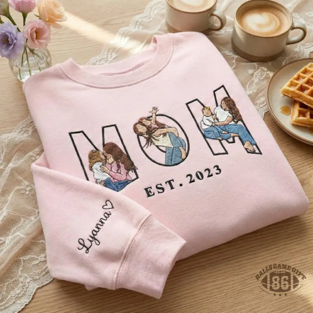 Personalized Mama Sweatshirt with Custom Embroidered Family Portraits - Meaningful Mother's Day Gift for Moms