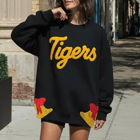 Custom Chenille Team Sweatshirt with Bow – Cozy Style & Fan Spirit 