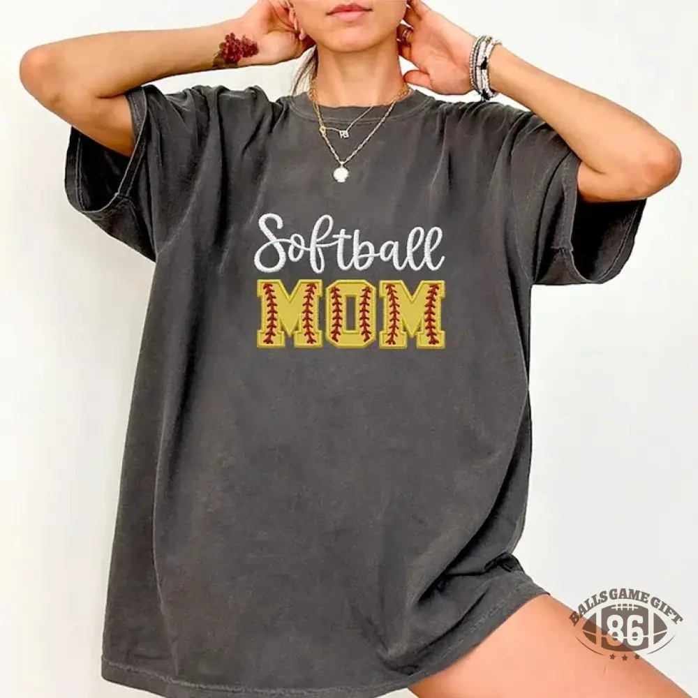 Softball DAD or MOM Applique Embroidery Personalized Washed T-Shirt