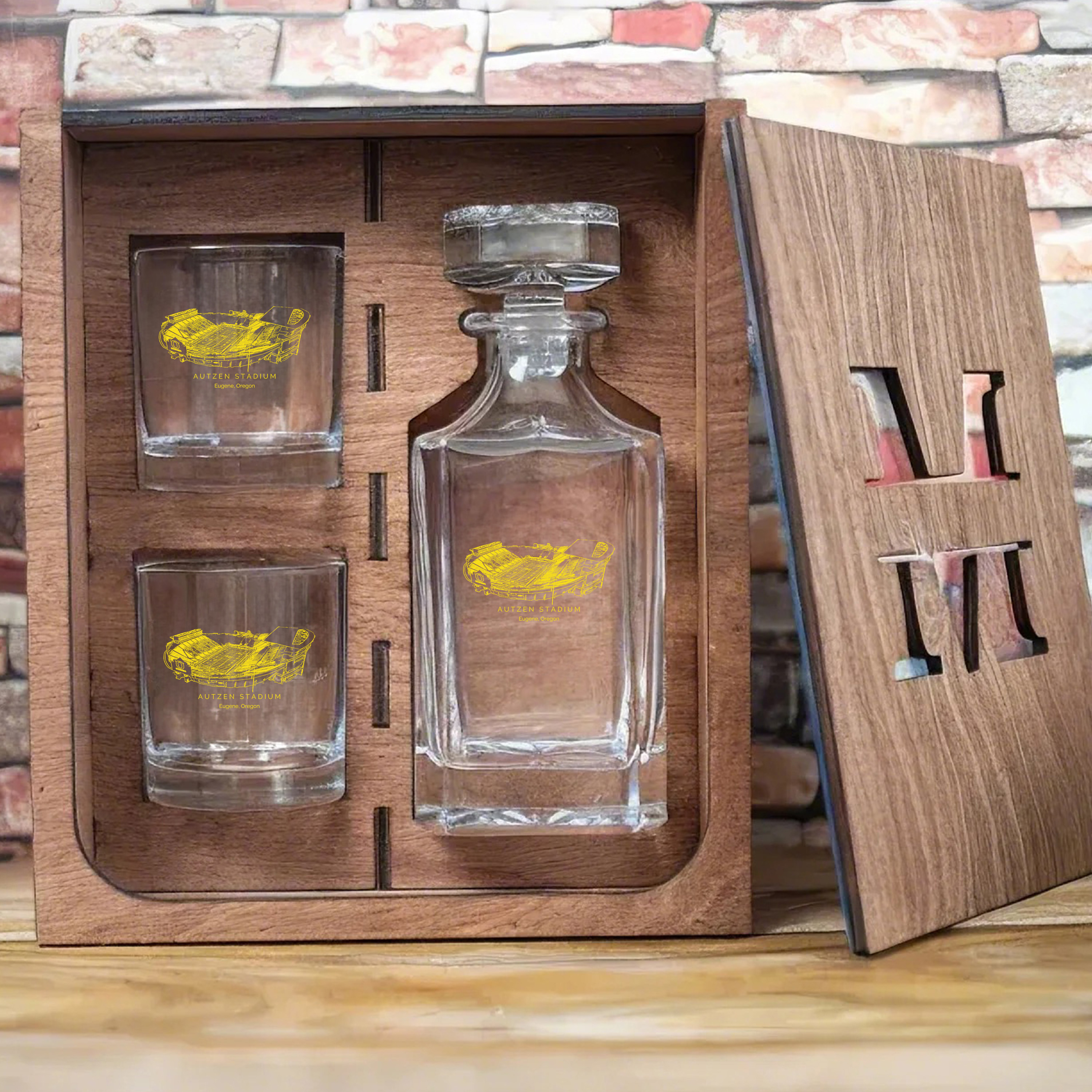 Autzen Stadium - Oregon Ducks Whiskey Set