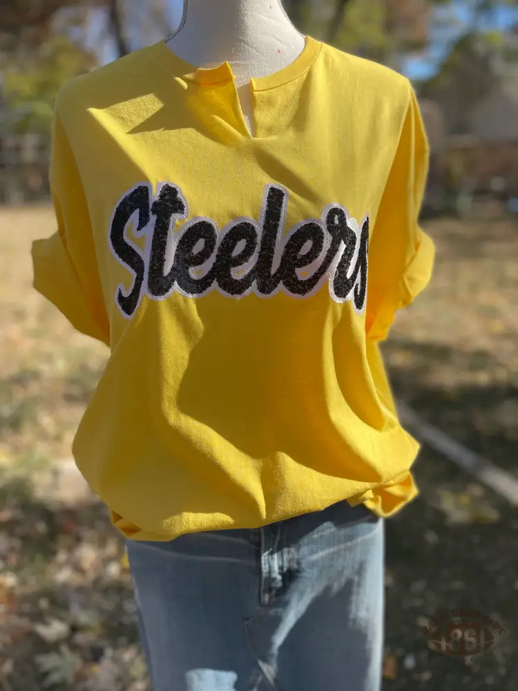 Custom Team Spirit Sequin T-Shirt - Personalized School & Game Day Tee🏆