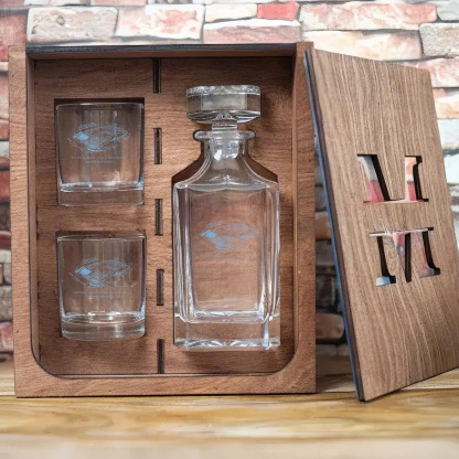 Kenan Memorial Stadium - North Carolina Tar Heels Whiskey Set 