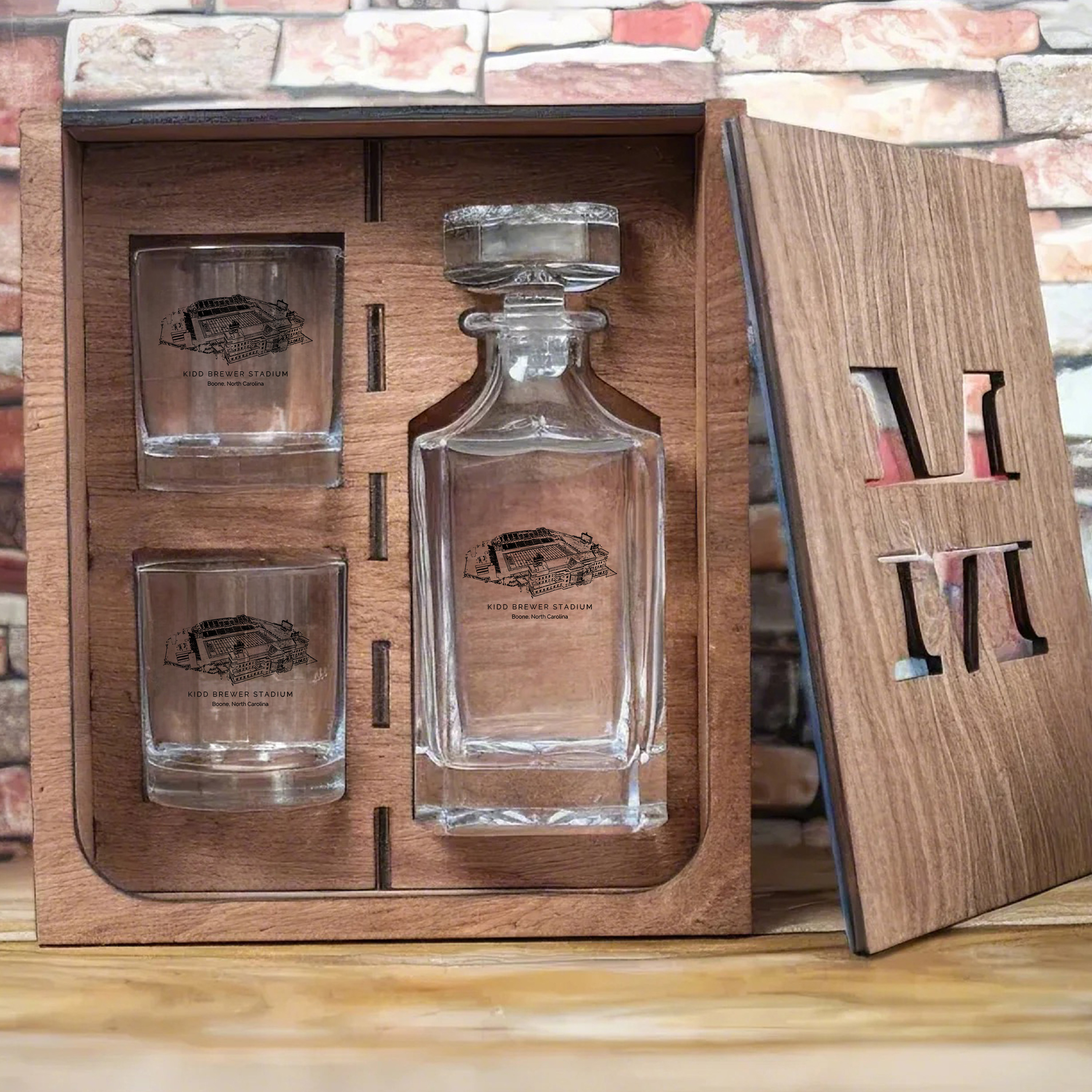 Kidd Brewer Stadium - Appalachian State Mountaineers Whiskey Set 