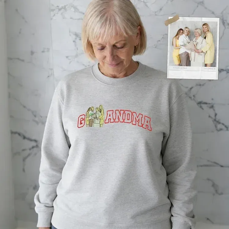 Customized Mom Mum Mother-Child Photo Mother's Day Embroidered Sweatshirt