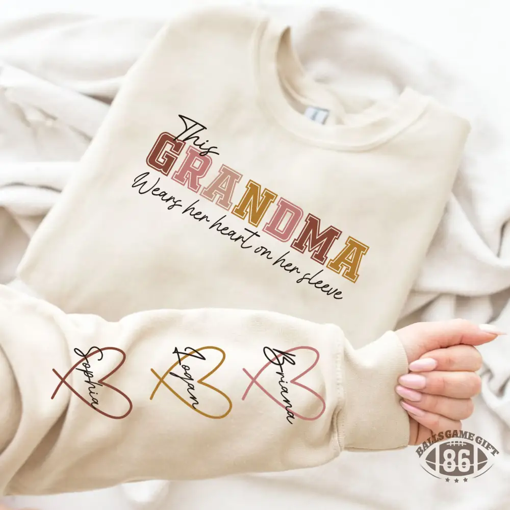 Custom Mama Embroidered Sweatshirt with Names on Sleeve Personalized Mother's Day Gift for Mom