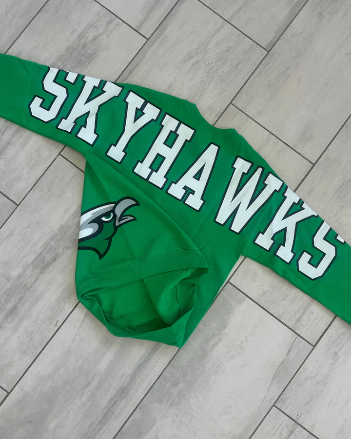 Vintage-Inspired T-shirt Crewneck Made for Game Days
