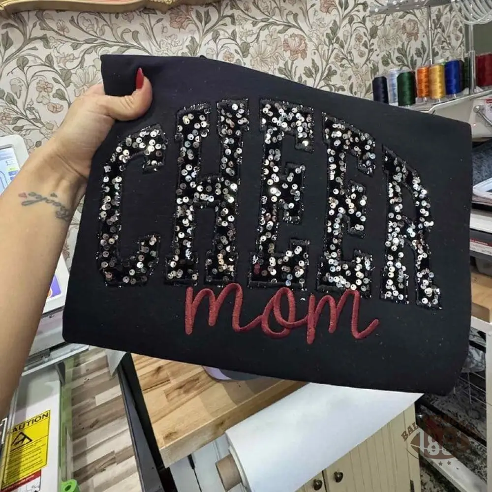 Custom CHEER MAMA Sweatshirt – Personalized Glitter Letters, Vintage Style, Camo Tee