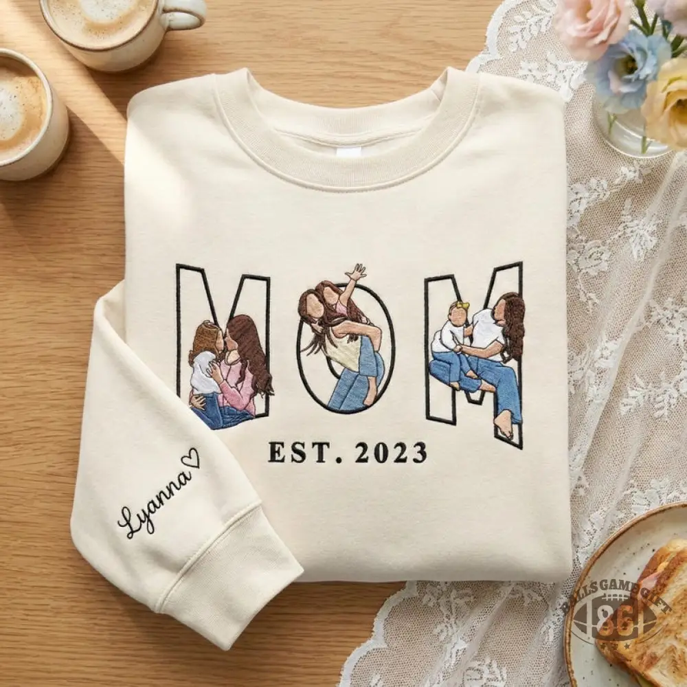 Personalized Mama Sweatshirt with Custom Embroidered Family Portraits - Meaningful Mother's Day Gift for Moms