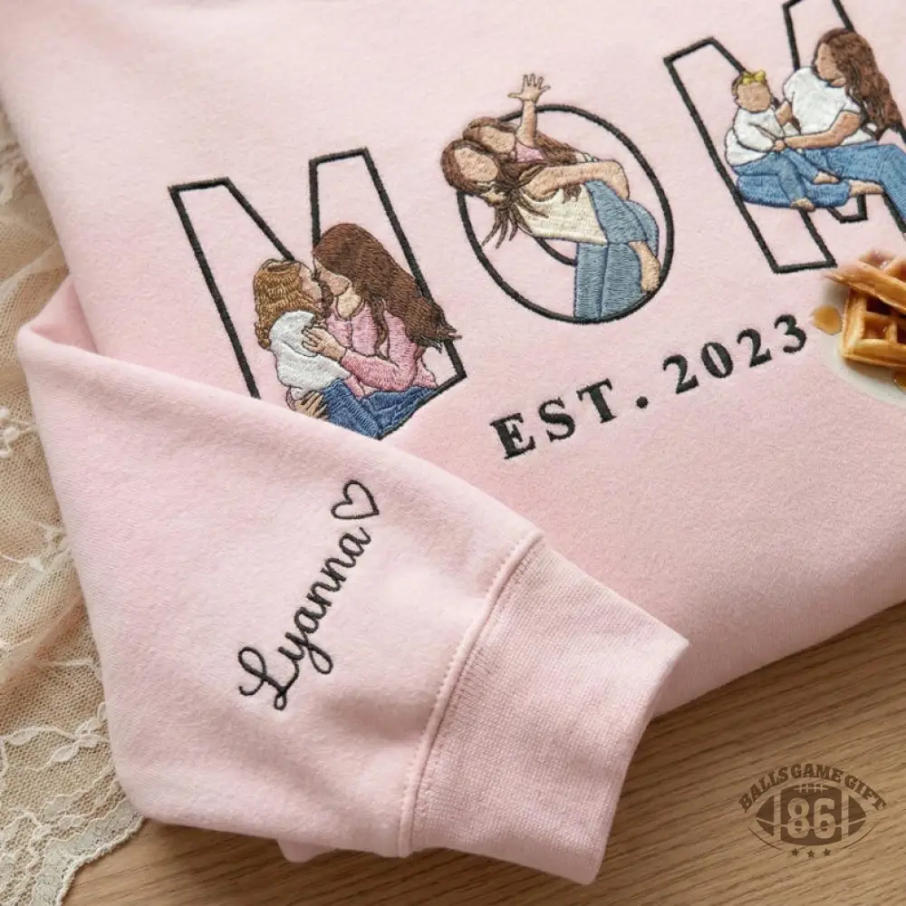 Personalized Mama Sweatshirt with Custom Embroidered Family Portraits - Meaningful Mother's Day Gift for Moms