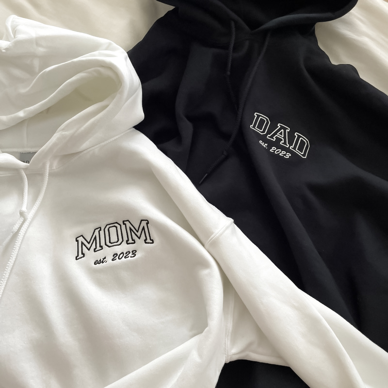  Personalized Matching Parent Crewneck with Kids Names, New Parents & Mother's Day Gift