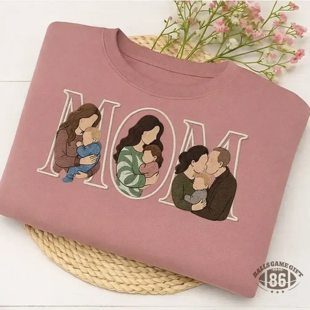  Custom Family Embroidered Portrait Sweatshirt - Gift for Mom Mama