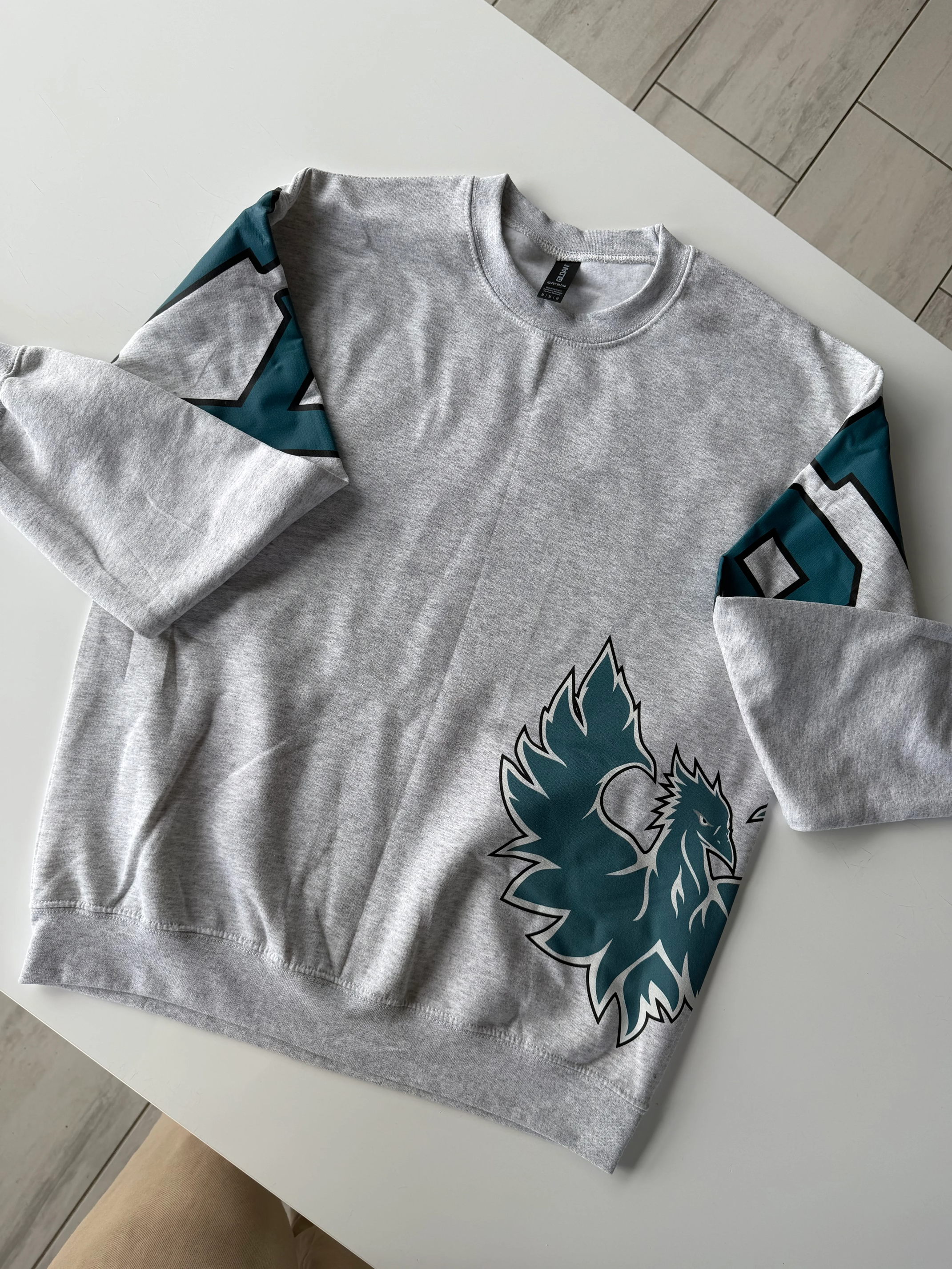Vintage-Inspired T-shirt Crewneck Made for Game Days