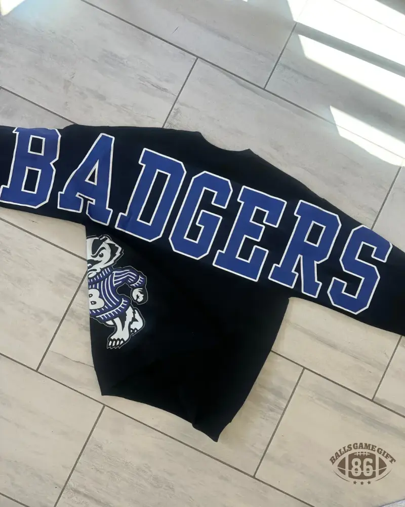 Retro Varsity Crewneck Sweatshirt, Vintage School Spirit Pullover, Oversized Casual Top