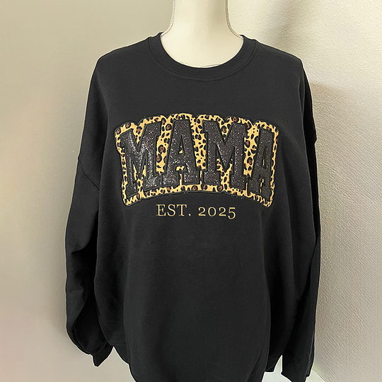 Retro MAMA Leopard Crewneck, Comfortable Mom Life Sweatshirt for Daily Wear
