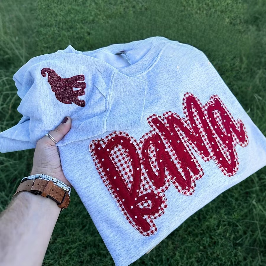 Women’s Dawgs Red Gingham Patchwork Crewneck Sweatshirt, Vintage Collegiate Loose Grey Top