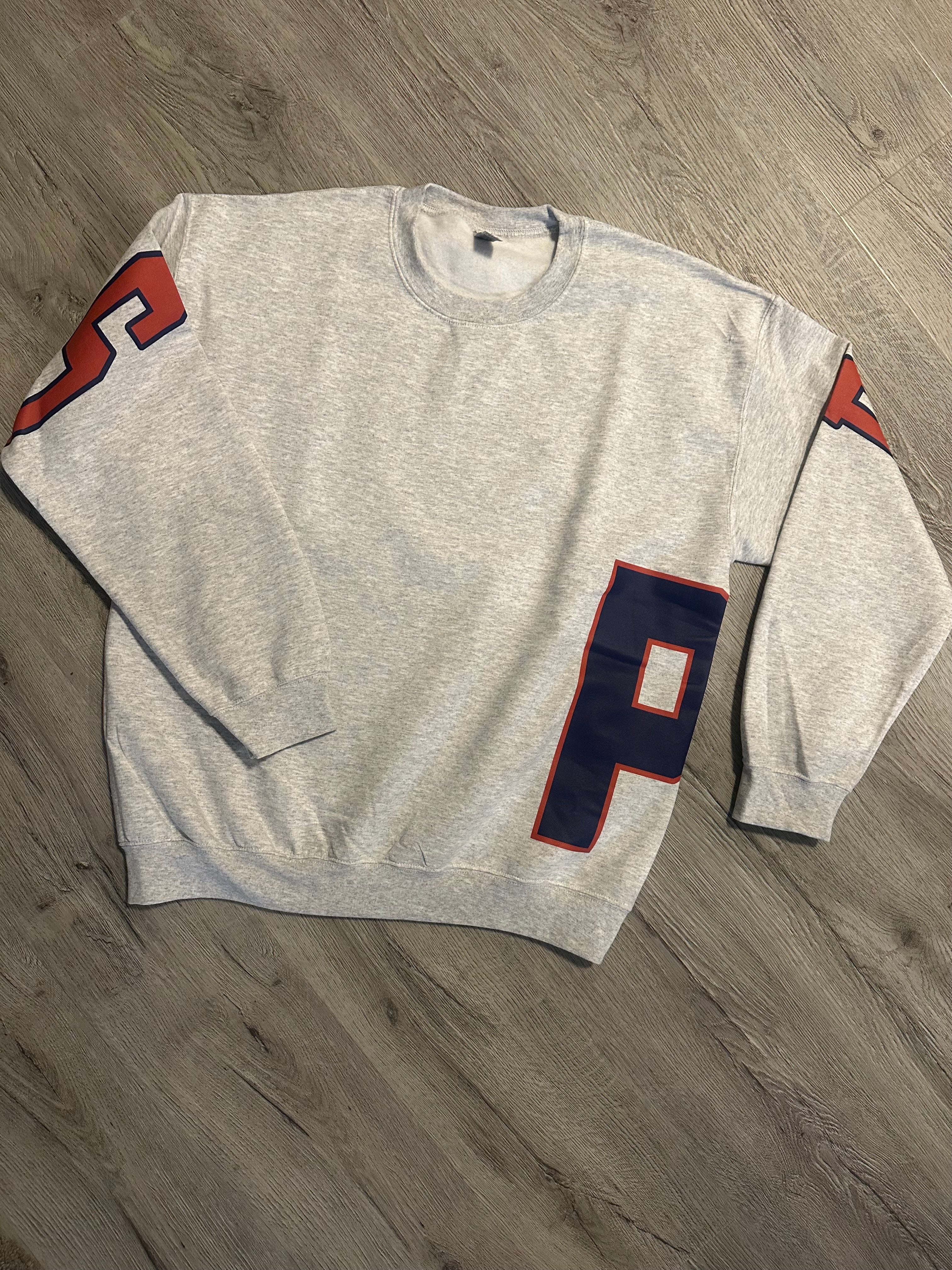 Vintage-Inspired T-shirt Crewneck Made for Game Days