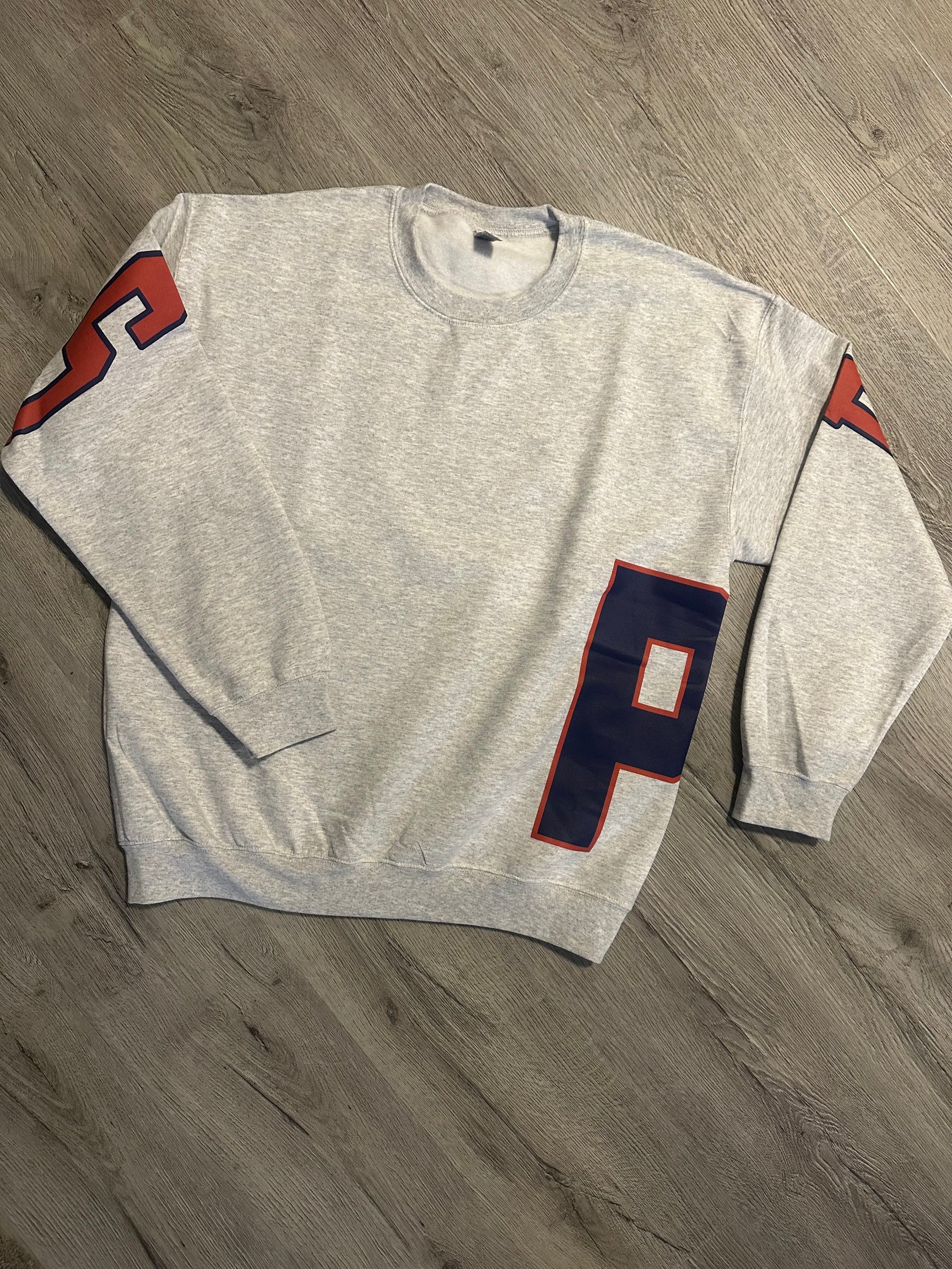 Retro Varsity Crewneck Sweatshirt, Vintage School Spirit Pullover, Oversized Casual Top