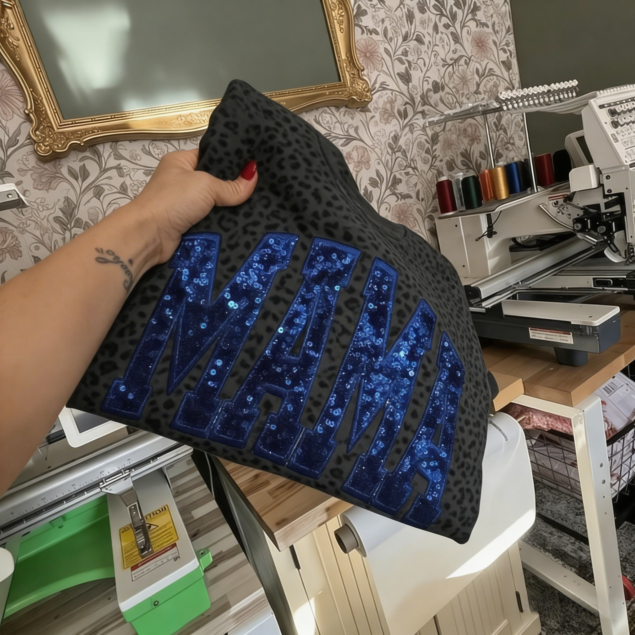 Custom Embroidered Leopard Mama Sweatshirt Sequin Name Personalized Mothers Day Gift for Mom