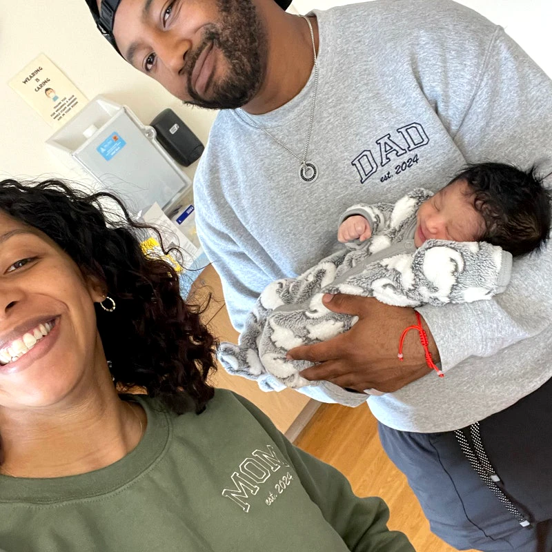  Personalized Matching Parent Crewneck with Kids Names, New Parents & Mother's Day Gift