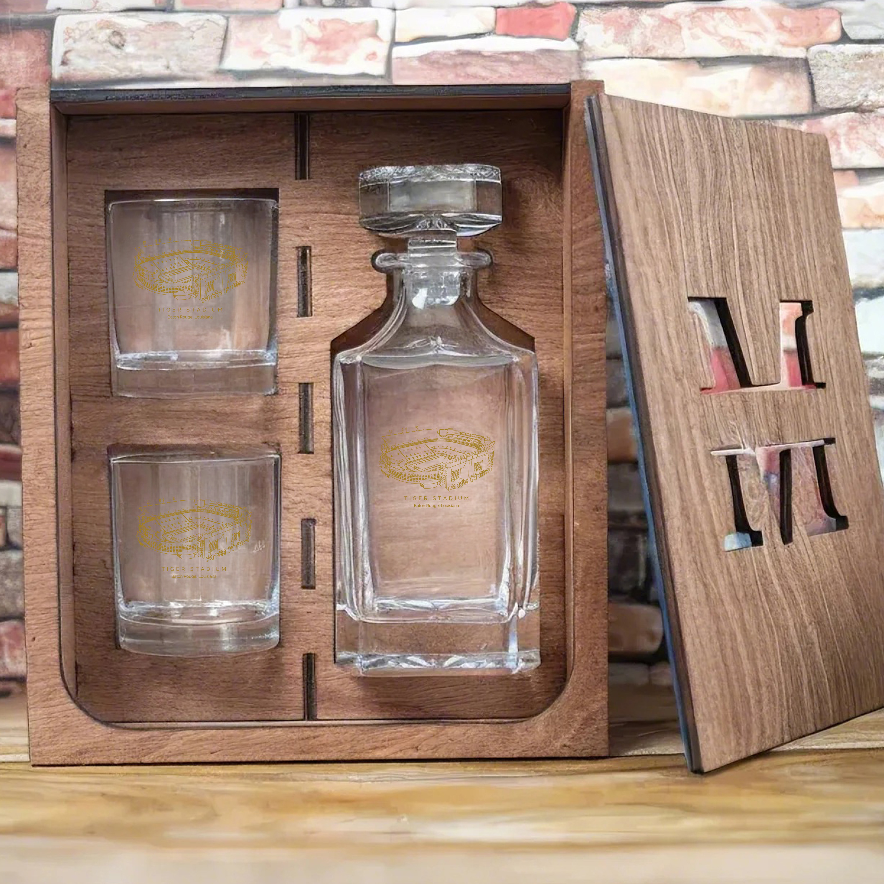 Tiger Stadium (LSU) - LSU Tigers Whiskey Set 