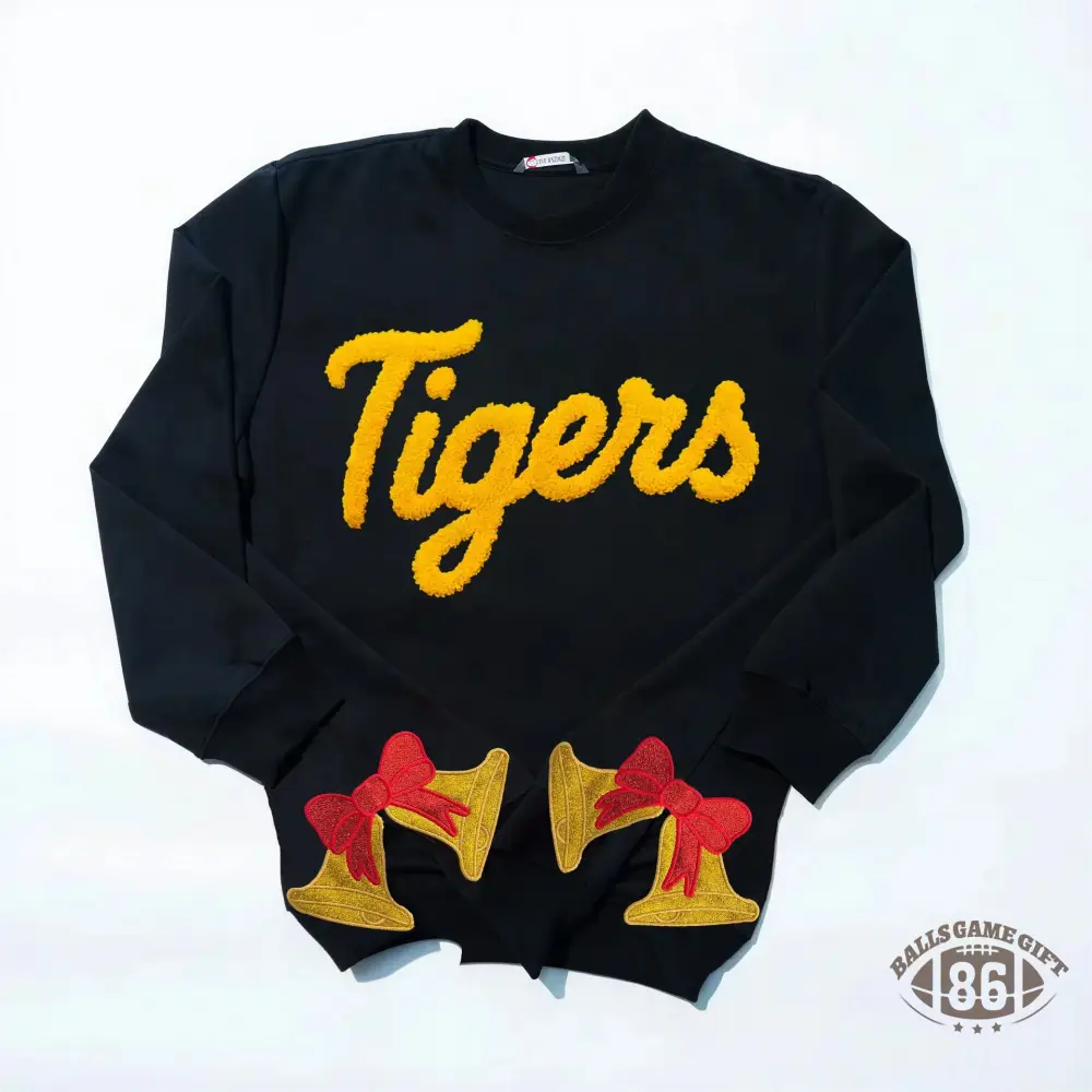 Custom Chenille Team Sweatshirt with Bow – Cozy Style & Fan Spirit 