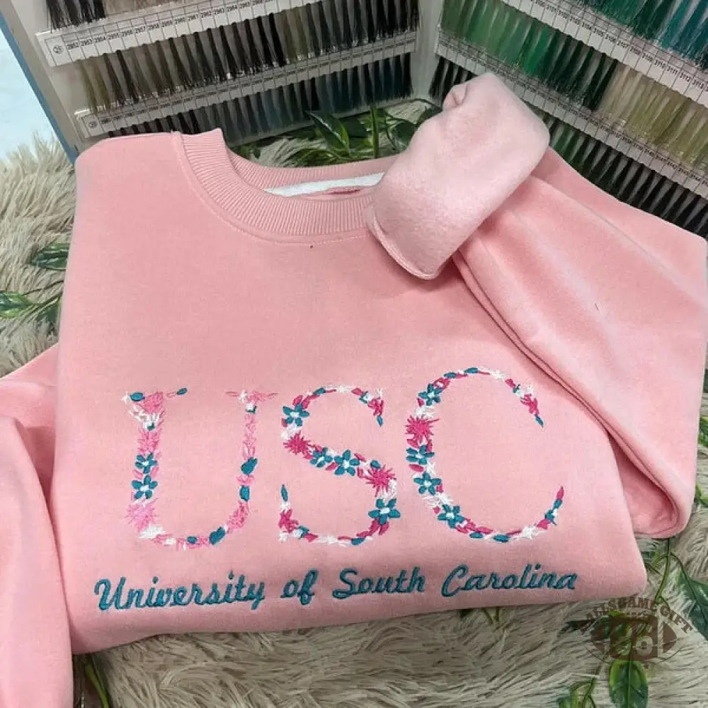 [Copy]Custom School Name Embroidered Crewneck | College Style Game Day Pullover | School Spirit Gift
