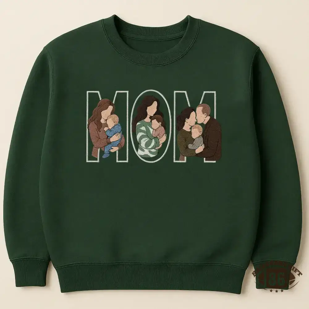 Custom Family Embroidered Sweatshirt – Personalized Mother’s Day Gift for Mom & Dad