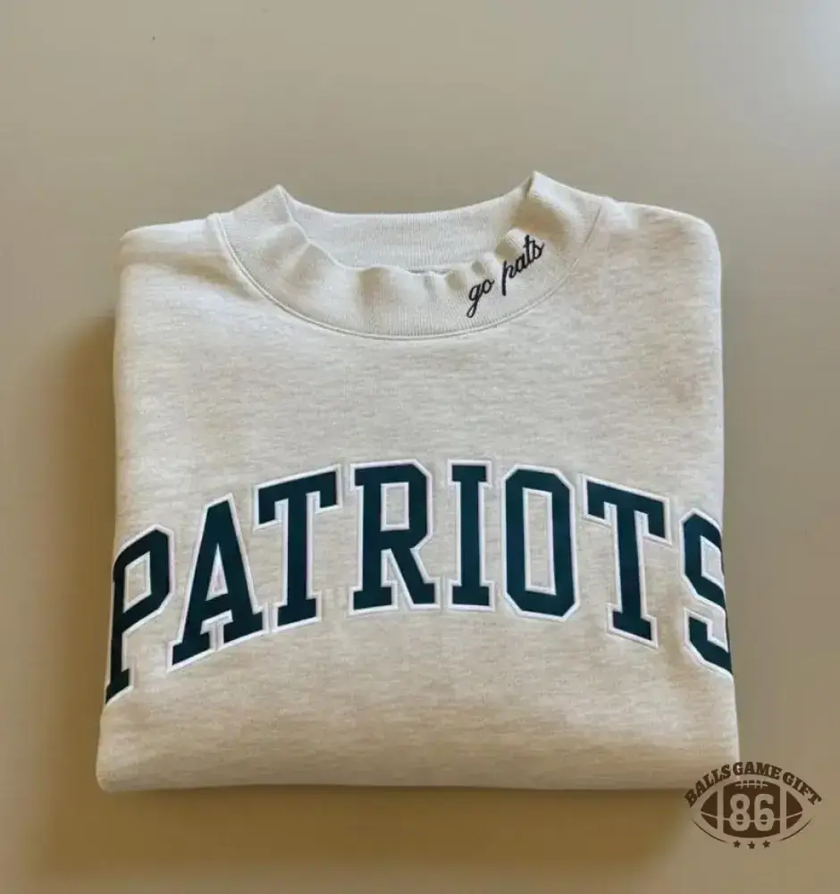 Custom Embroidered Mock Neck Team Name Sweatshirt Gifts for Sports Fans
