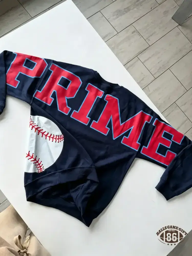 Retro Varsity Crewneck Sweatshirt, Vintage School Spirit Pullover, Oversized Casual Top