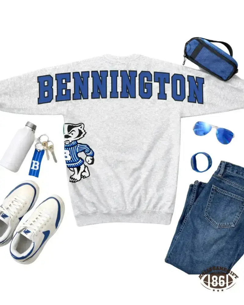 Retro Varsity Crewneck Sweatshirt, Vintage School Spirit Pullover, Oversized Casual Top