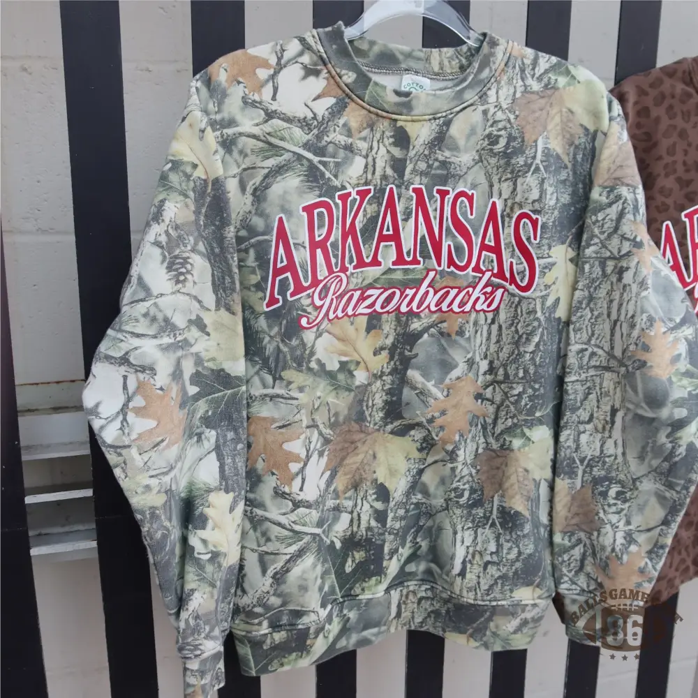 Custom Vintage 90s Old School Forest Camo Arkansas Razorbacks Oversized Sweatshirt