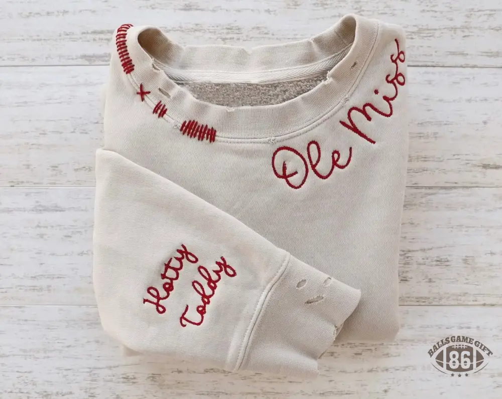 Cute Neckline Embroidered Washed T-Shirt - Casual Retro Basic Tee