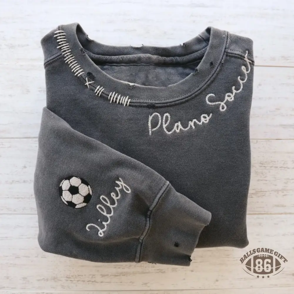 Cute Neckline Embroidered Washed T-Shirt - Casual Retro Basic Tee